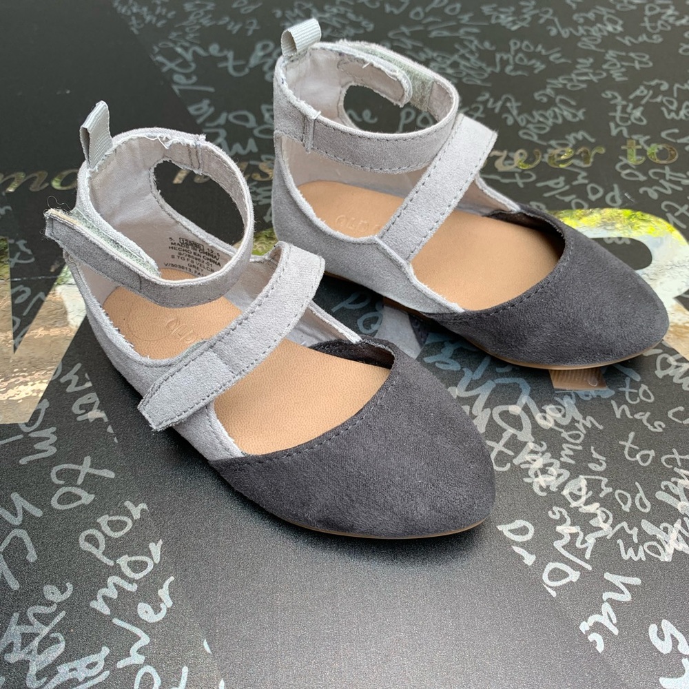 **NEW** Toddler Sz 5 Ballet Flats - Two-tone Grey
